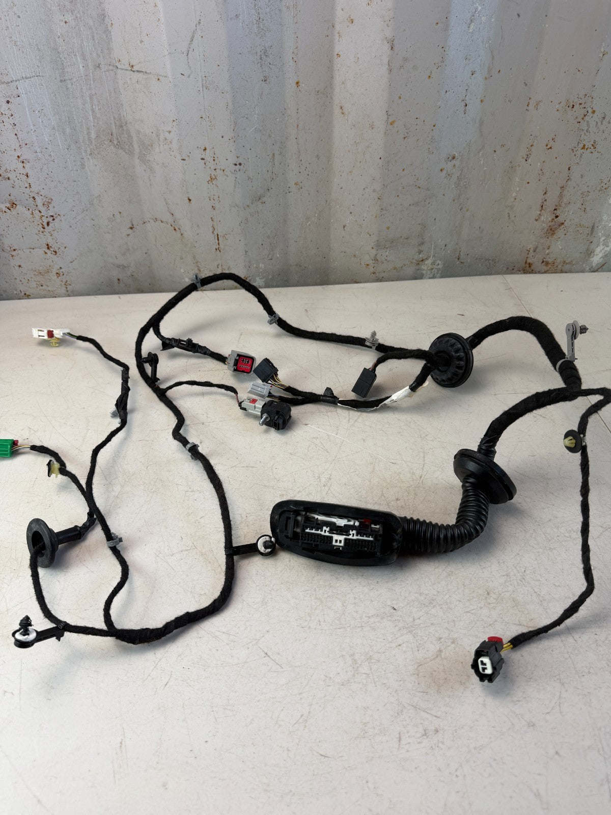 2016-2024 CHEVROLET CAMARO FRONT RIGHT PASSENGER SIDE DOOR WIRE HARNESS 84466310