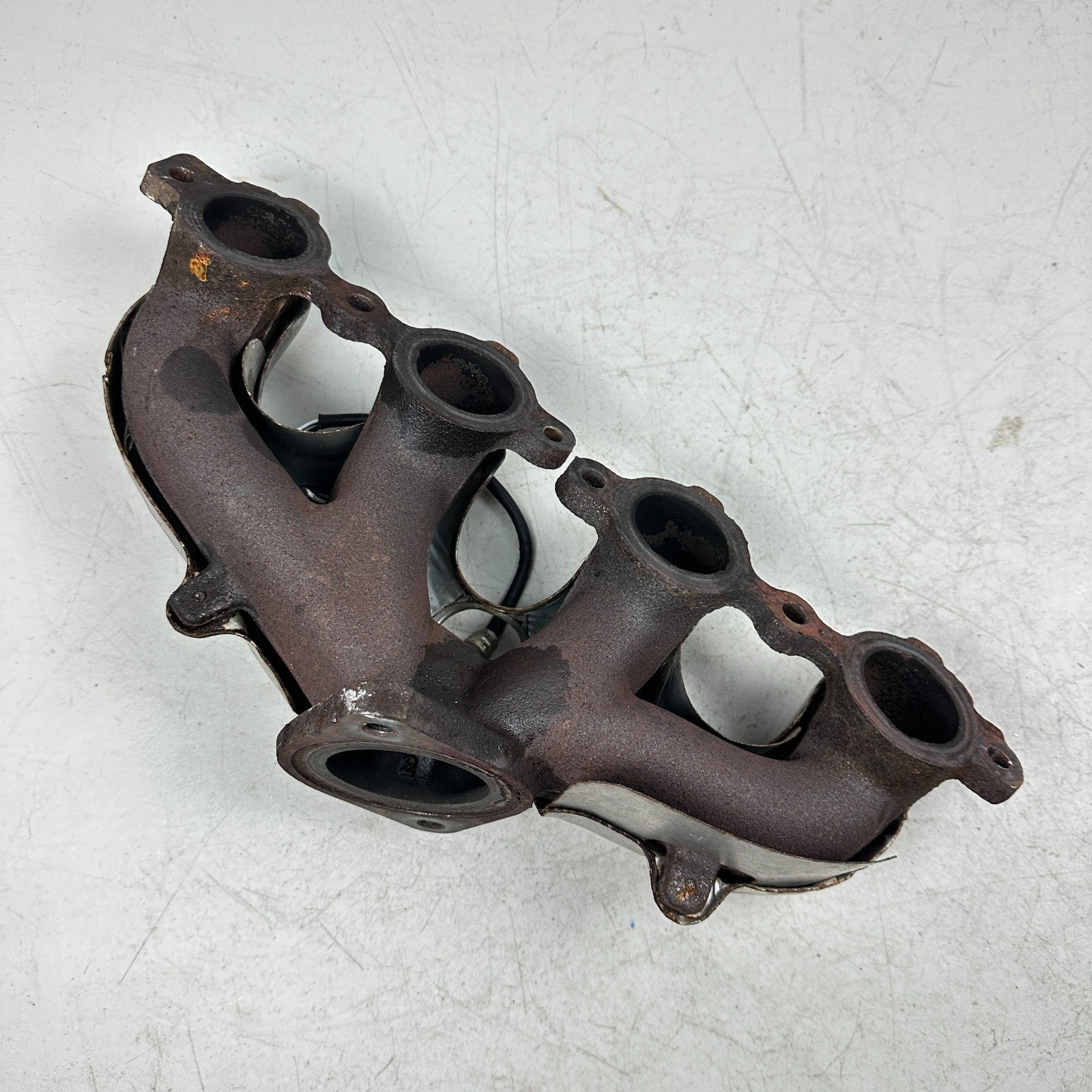 05-13 CHEVROLET CORVETTE RIGHT SIDE ENGINE MOTOR EXHAUST MANIFOLD ASSEMBLY OEM