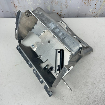 2005-2013 CHEVROLET CORVETTE C6 RIGHT SIDE DASHBOARD BAG MOUNT BRACKET OEM