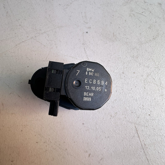 2006 - 2010 BMW 535 XI HVAC FLAP/ SERVO AIR MOTOR ACTUATORPN 6 942 993 OEM