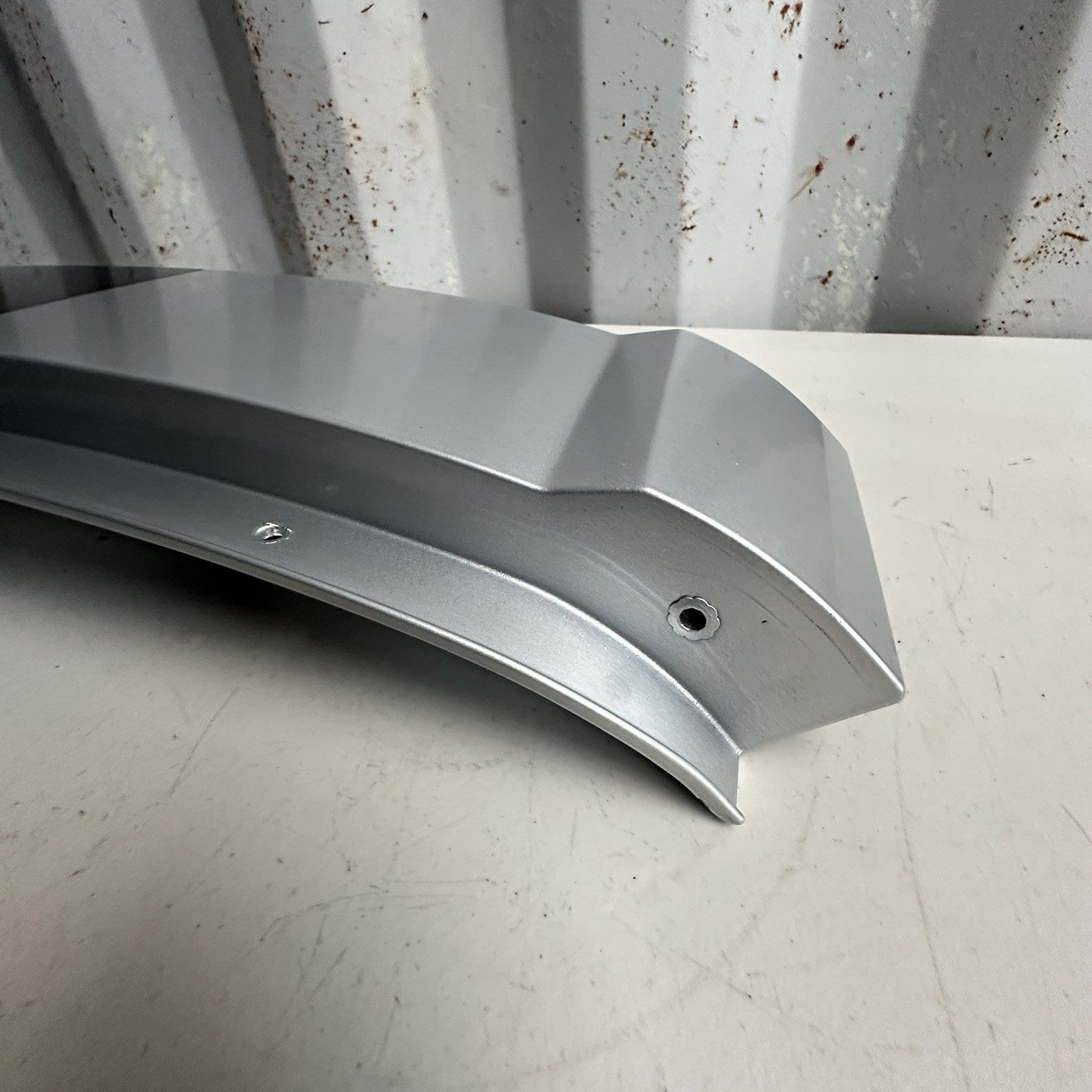 14-19 Chevy C7 Corvette Exterior Halo Rear Roof Section (Silver/Black)