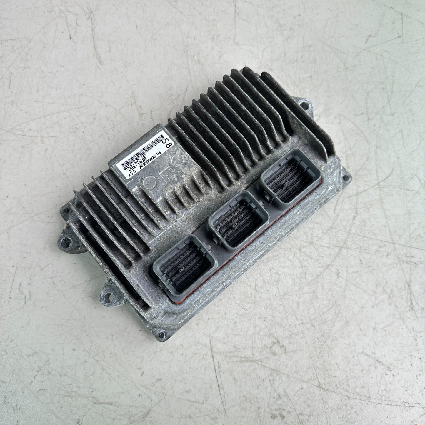 2016-2017 HONDA ACCORD ECM ECU ENGINE COMPUTER CONTROL MODULE 37820-5A0-L64 OEM