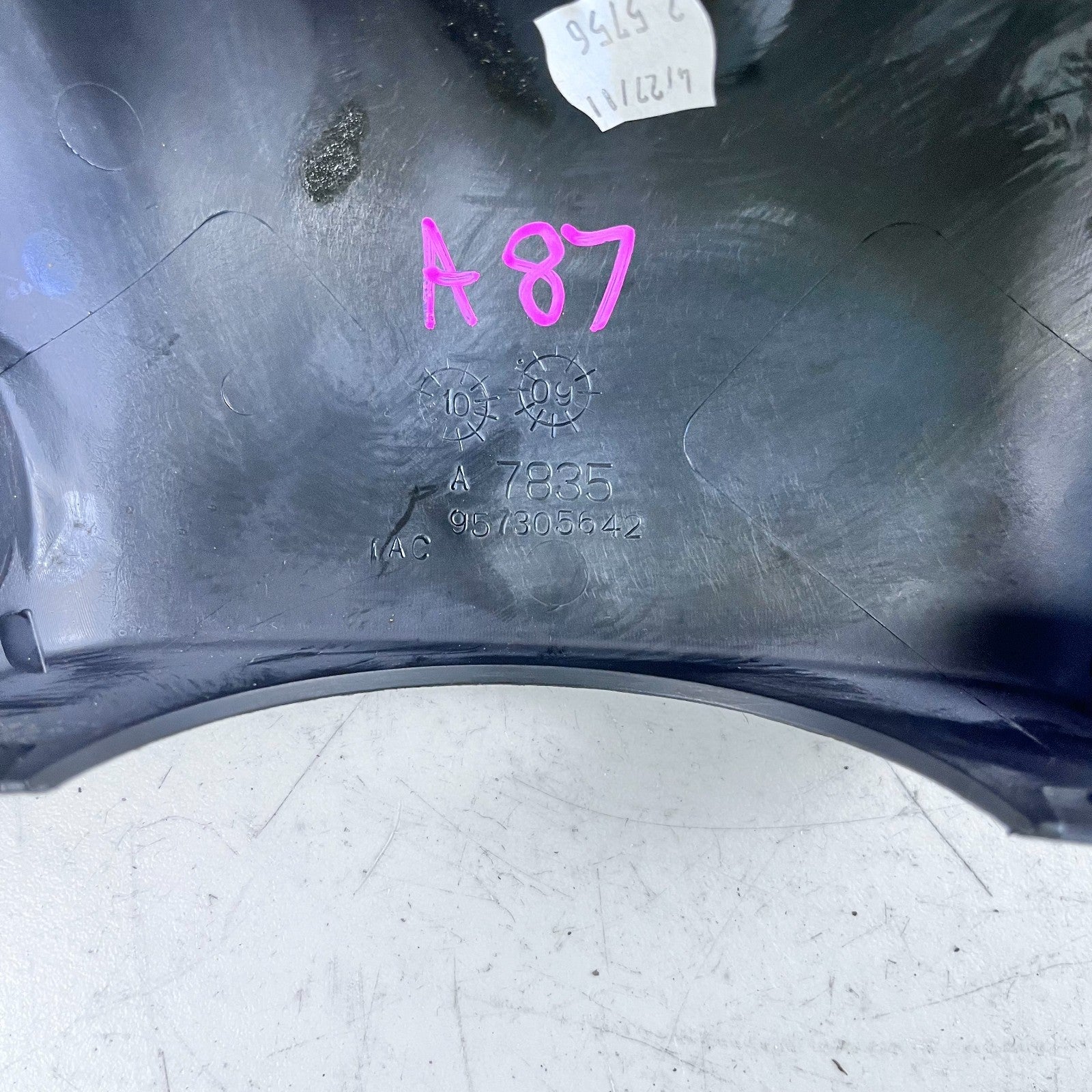 2010-2015 CHEVROLET CAMARO SPEEDOMETER INSTRUMENT CLUSTER BEZEL WITH SHROUD OEM