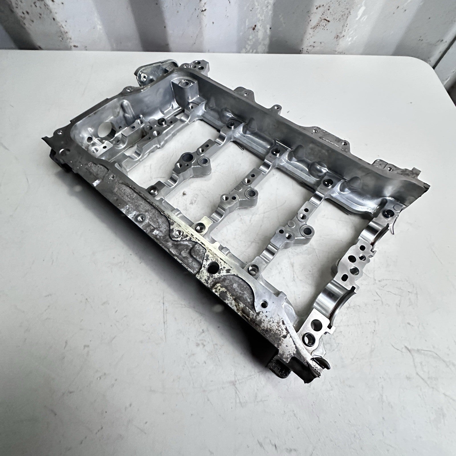 2019-2022 Toyota Corolla 2.0 Camshaft Housing Spacer Holder Head Cap OEM CLEAN