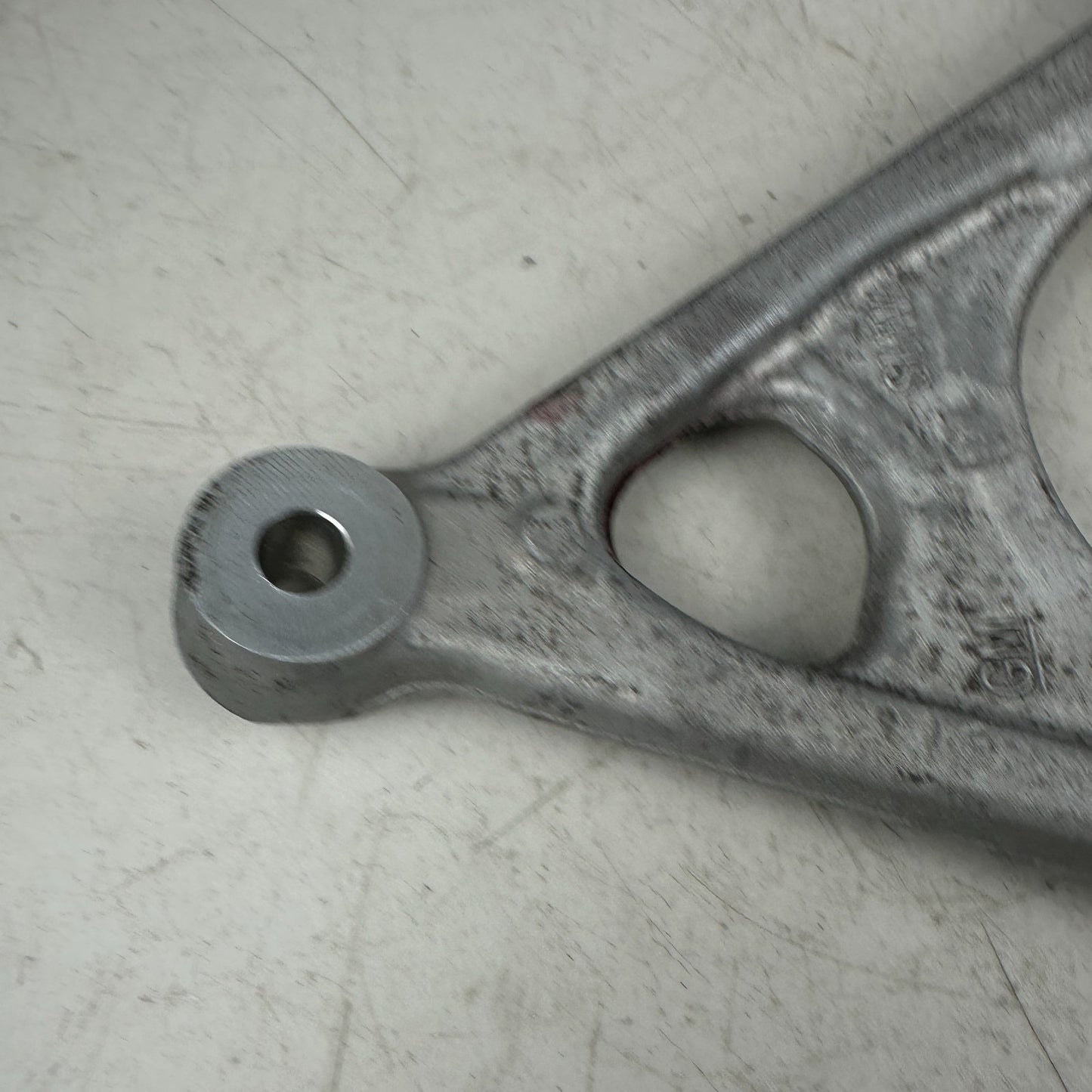 2014-2019 CHEVROLET CORVETTE C7 Z06 REAR LEFT DRIVER SIDE UPPER CONTROL ARM OEM