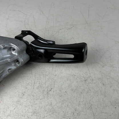 2017-2019 HONDA CR-V FRONT RIGHT PASSENGER SIDE ENIGNE MOTOR SUPPORT MOUNT OEM