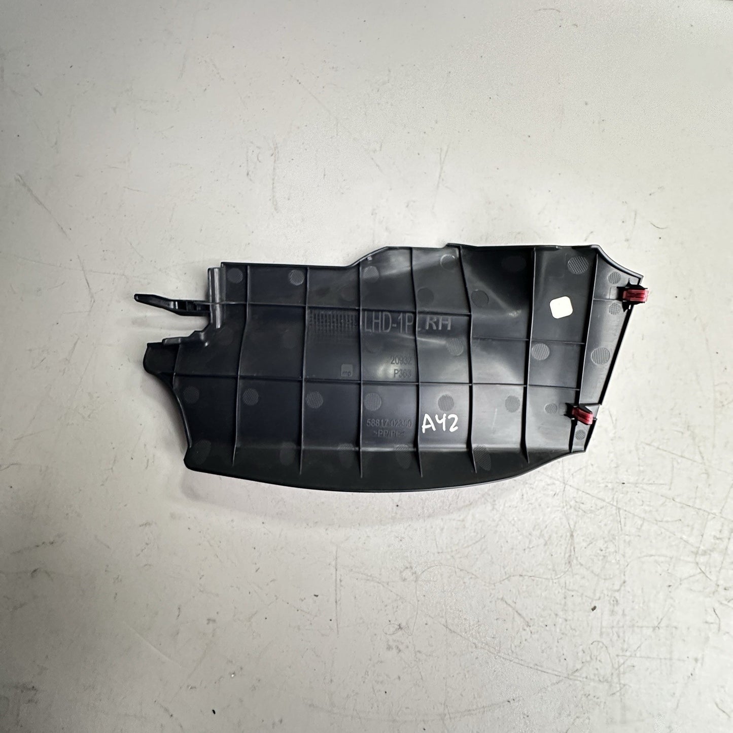 2020-2024 TOYOTA COROLLA FRONT RIGHT SIDE CENTER CONSOLE COVER TRIM PANEL OEM