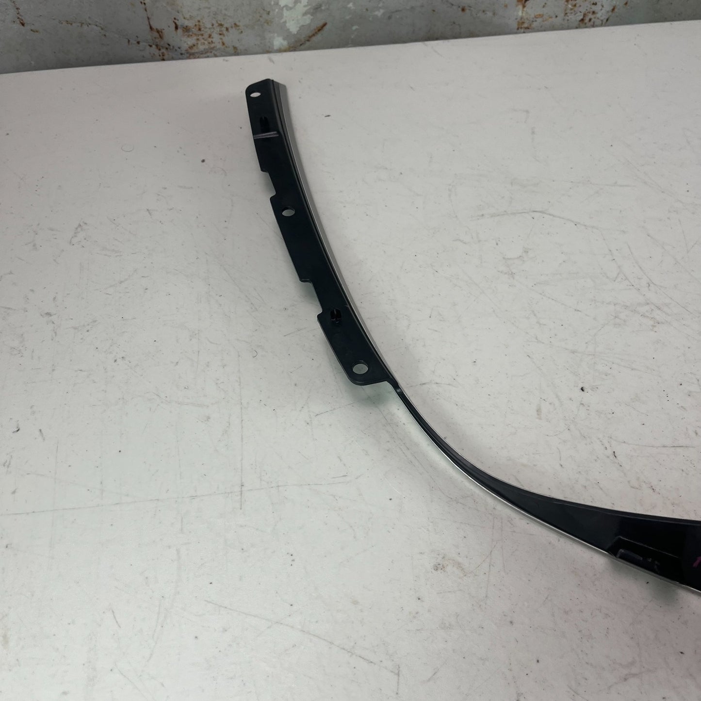 2014-2019 CHEVROLET CORVETTE DASHBOARD INSTRUMENT PANEL BEZEL TRIM MOLDING OEM