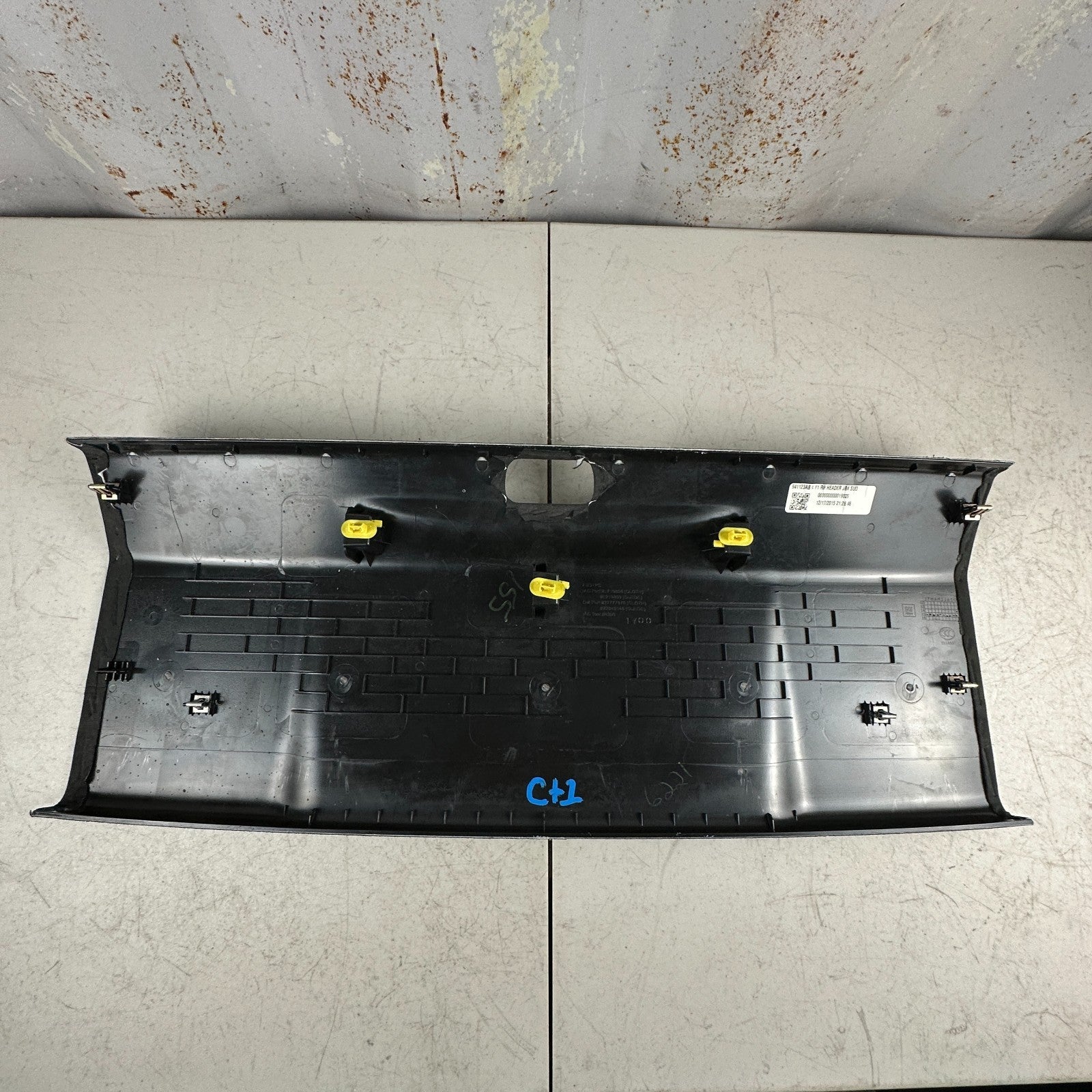 2014-19 CHEVROLET CORVETTE C7 REAR TRUNK DECK LID LATCH SURROUND TRIM PANEL OEM