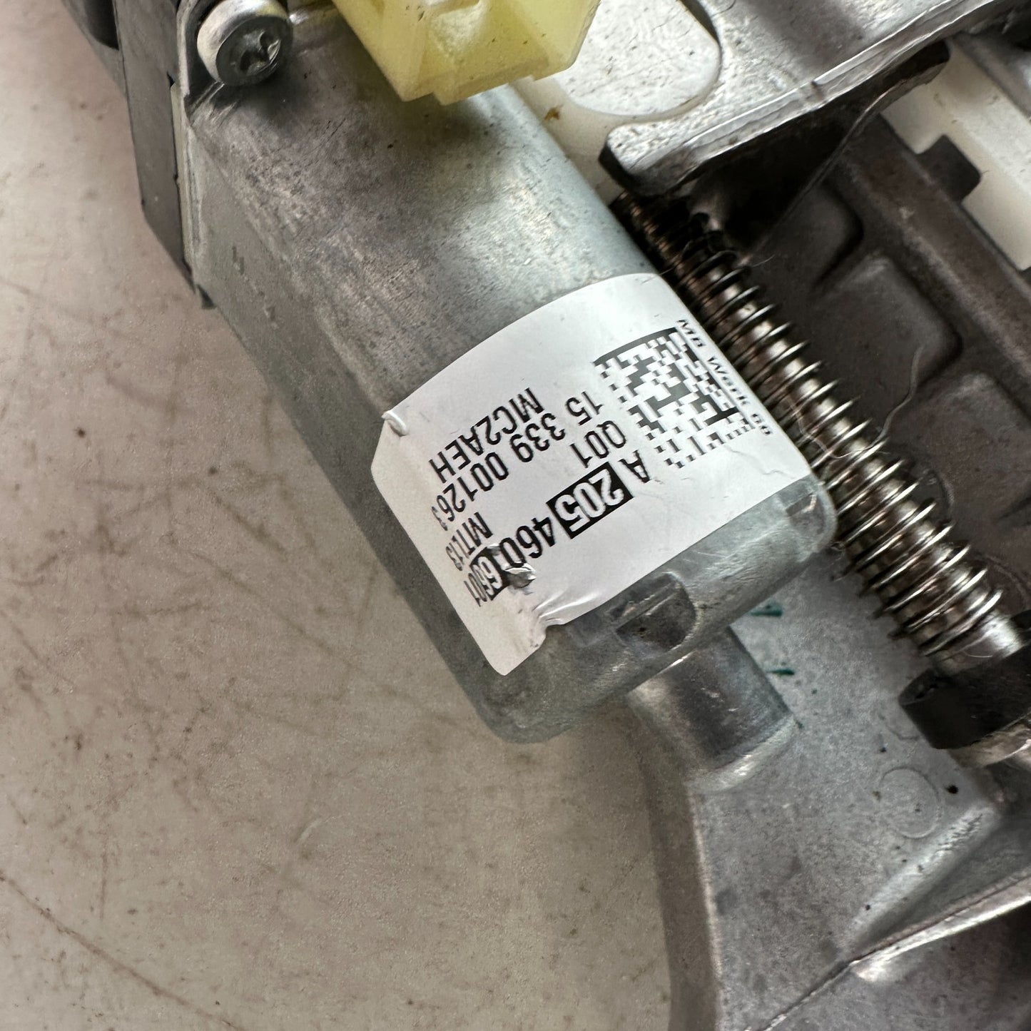 2015-2023 MERCEDES C300 POWER STEERING COLUMN W/ MOTOR ASSEMBLY A2054606601 OEM