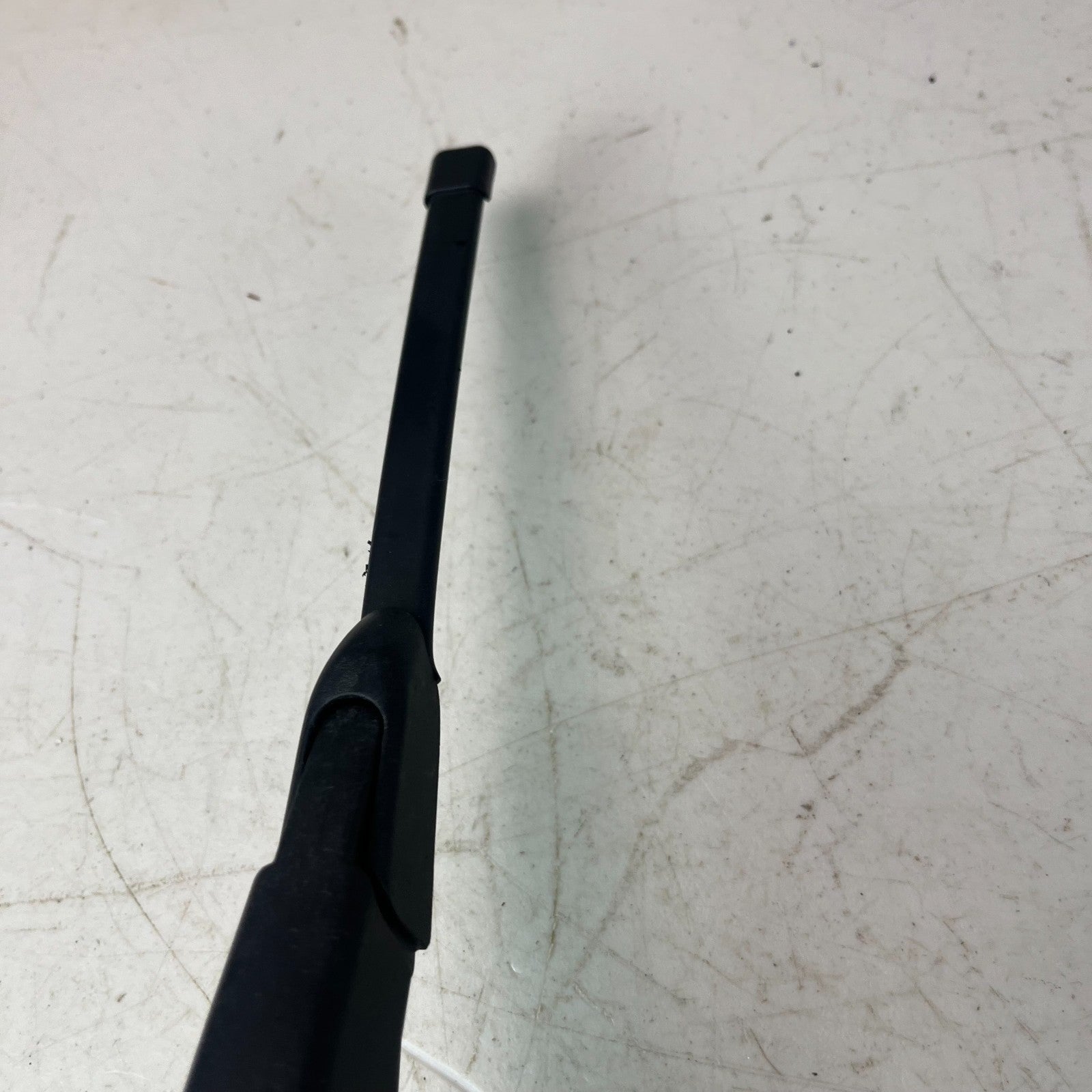 2017 - 2020 MASERATI LEVANTE REAR TAILGATE LIFTGATE BACK DOOR WIPER MOTOR OEM