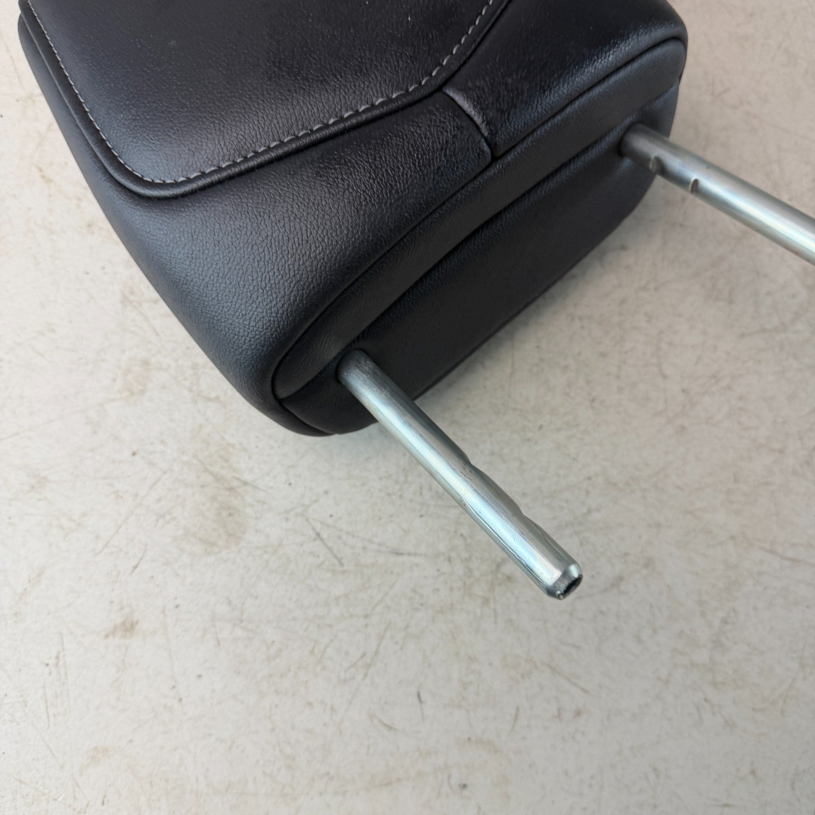 2014-2019 TOYOTA COROLLA FRONT LEFT / RIGHT SIDE SEAT HEADREST BLACK LEATHER OEM