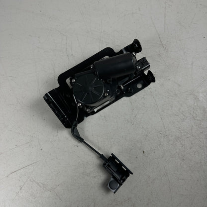 2014-2019 CHEVROLET CORVETTE C7 REAR TAILGATE TRUNK LID LOCK LATCH ACTUATOR OEM