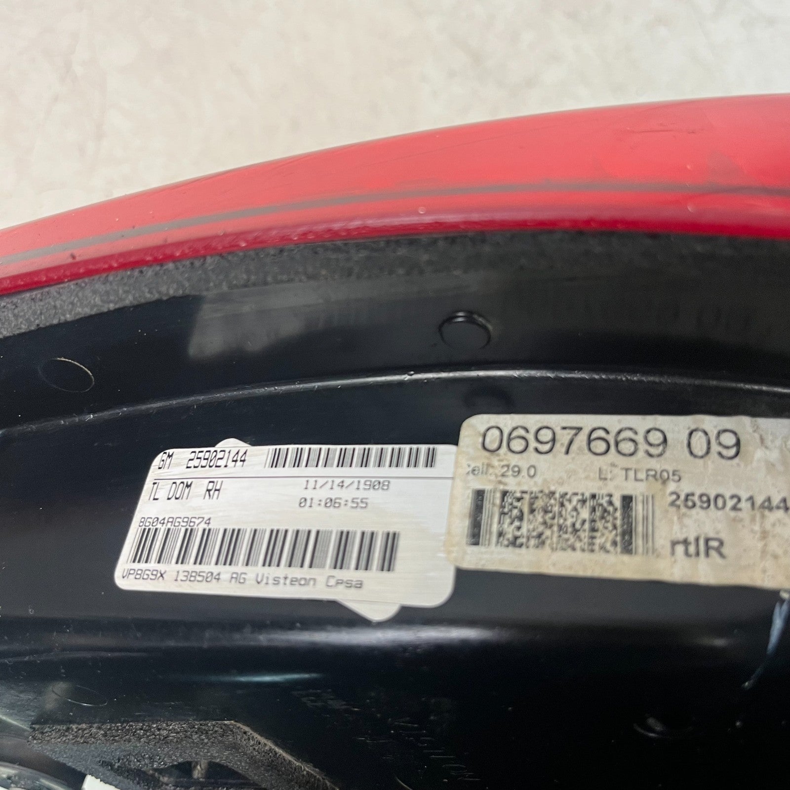 2008-2015 CADILLAC CTS V REAR RIGHT PASSENGER SIDE TAIL LIGHT LAMP 25902144 OEM