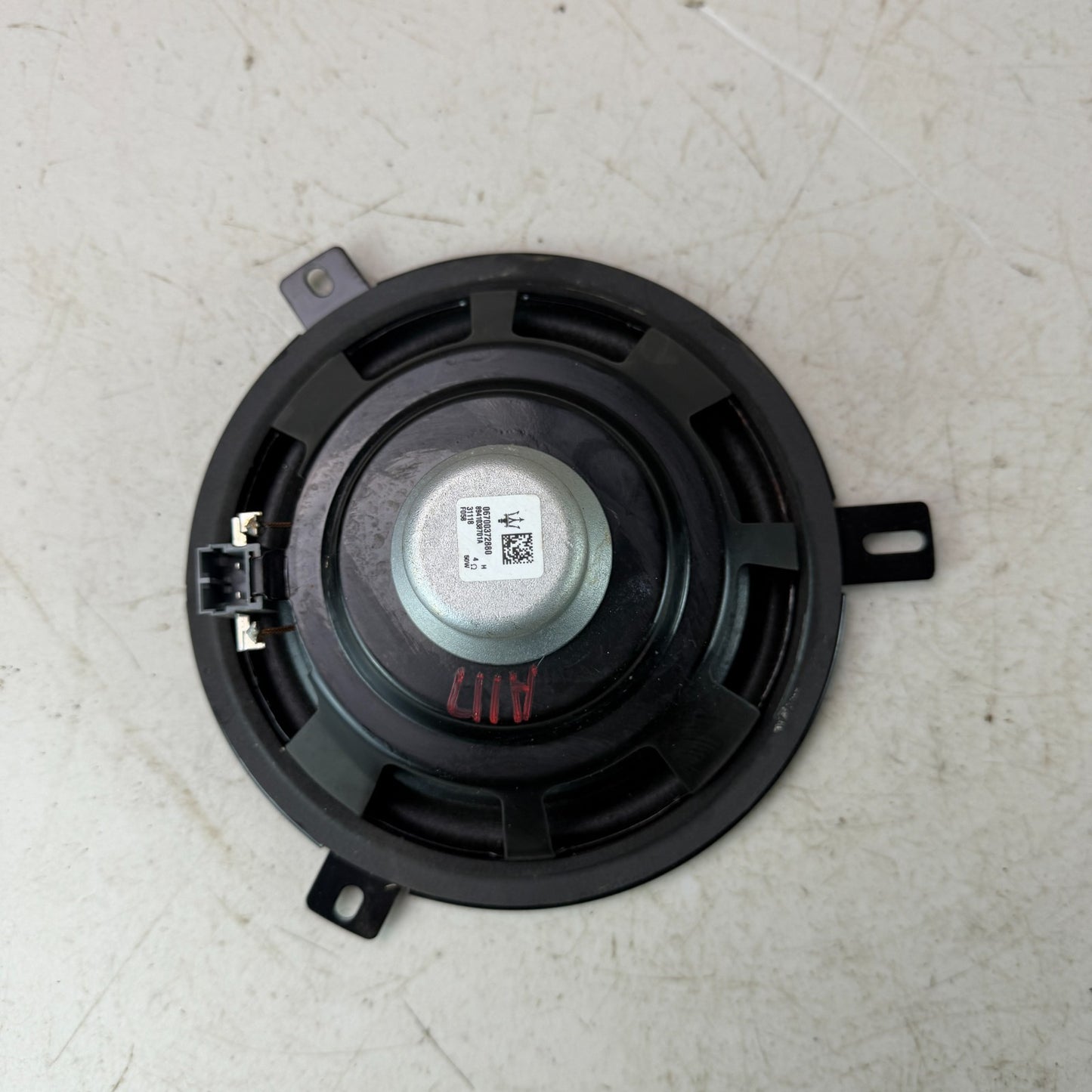 2017-2024 MASERATI LEVANTE FRONT OR REAR SIDE DOOR SOUND SPEAKER 06700372880 OEM