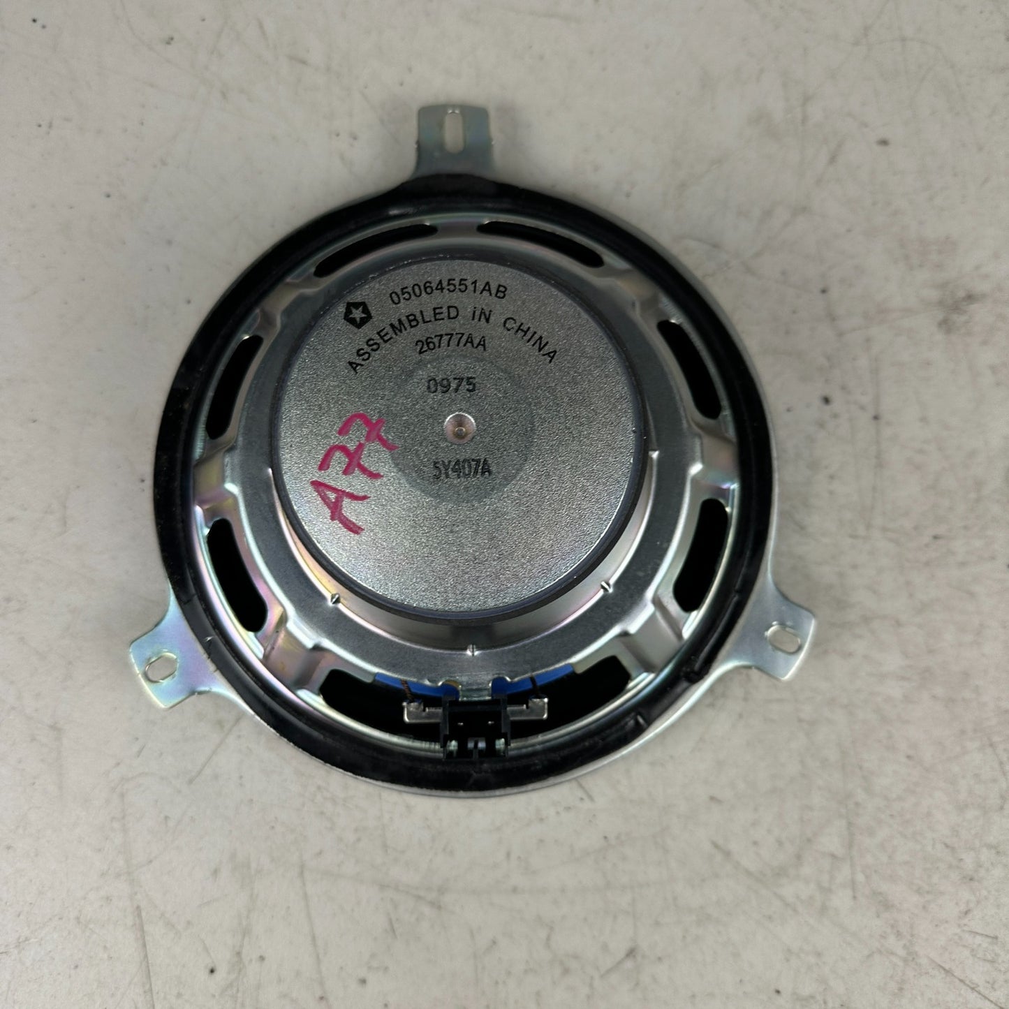 2015-2023 DODGE CHALLENGER REAR LEFT OR RIGHT DOOR AUDIO SPEAKER OEM 05064551AB