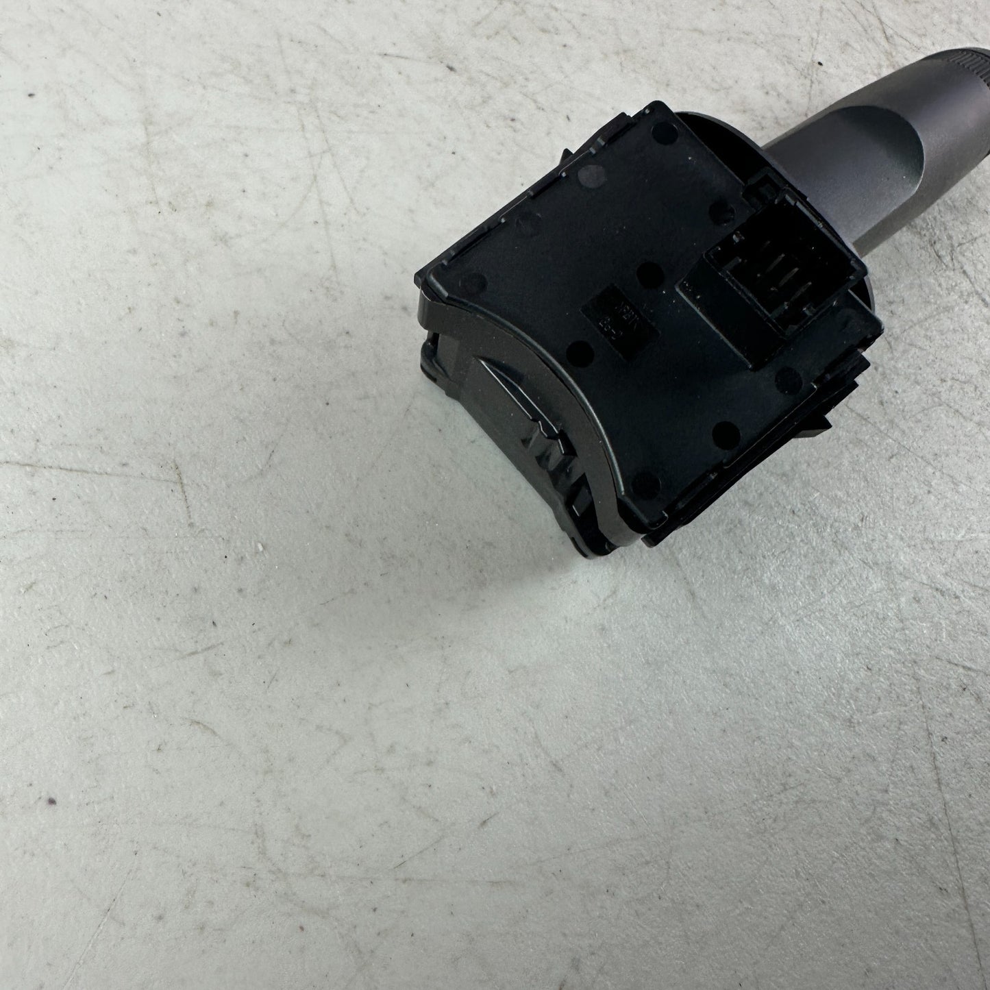 2016-2024 CHEVROLET CAMARO COLUMN WINDSHIELD WIPER CONTROL SWITCH 23465300 OEM