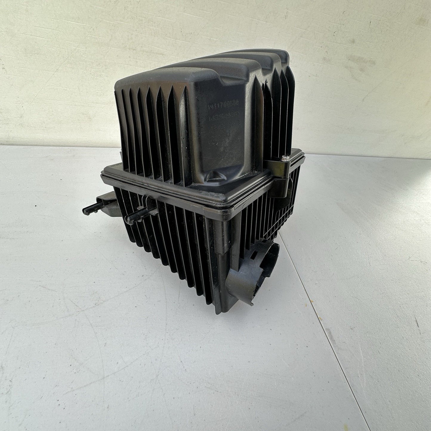 2017-2022 JEEP COMPASS 2.4L AIR INTAKE CLEANER FILTER HOUSING BOX 68350283AB OEM