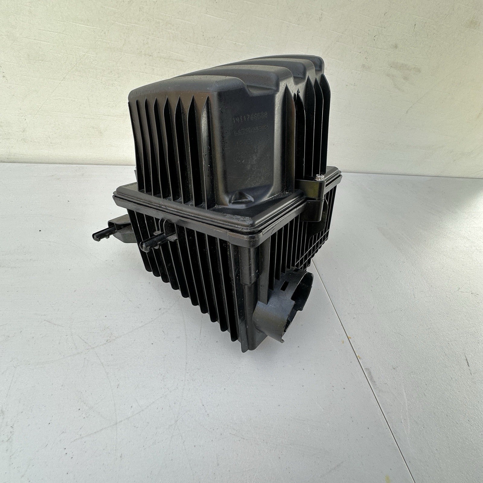2017-2022 JEEP COMPASS 2.4L AIR INTAKE CLEANER FILTER HOUSING BOX 68350283AB OEM