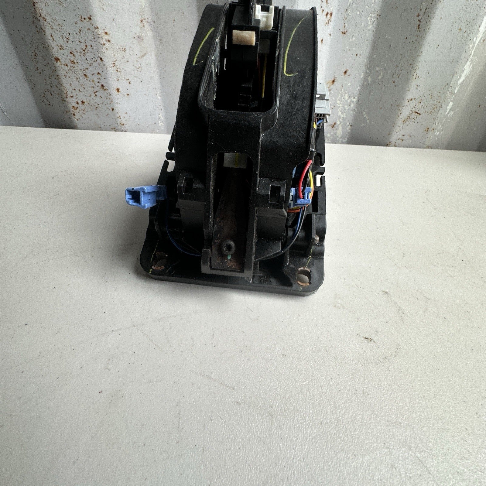 2013-2016 FORD FUSION TRANSMISSION SHIFTER SELECTOR LEVER OEM*