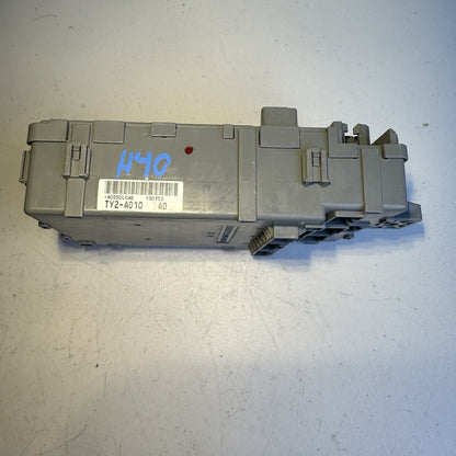 2014-2017 Acura RLX OEM Left Front Dash Fuse Box Module Junction Box TY2-A010