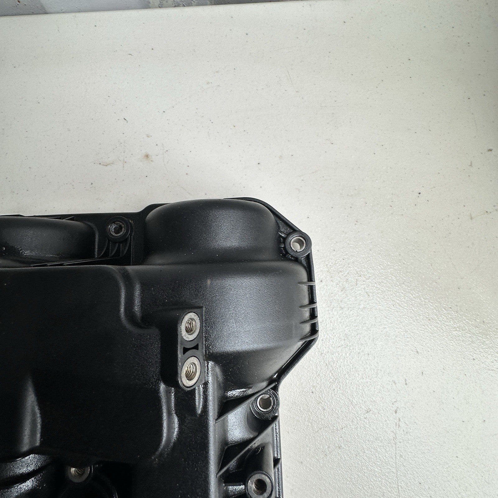 12-14 HYUNDAI GENESIS 3.8L Santa Fe 3.3L RIGHT SIDE VALVE COVER 22420-3CGA0 OEM
