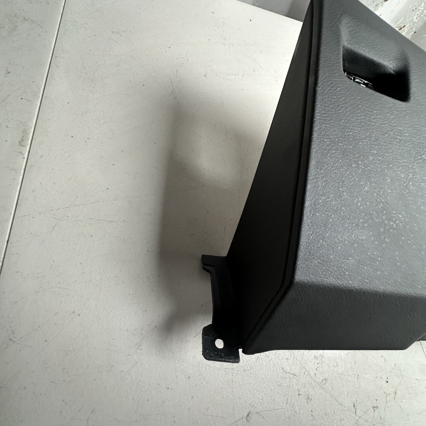 14-19 Corvette C7 Lower Driver Side Dash Knee Bolster Pad Jet Black 3461