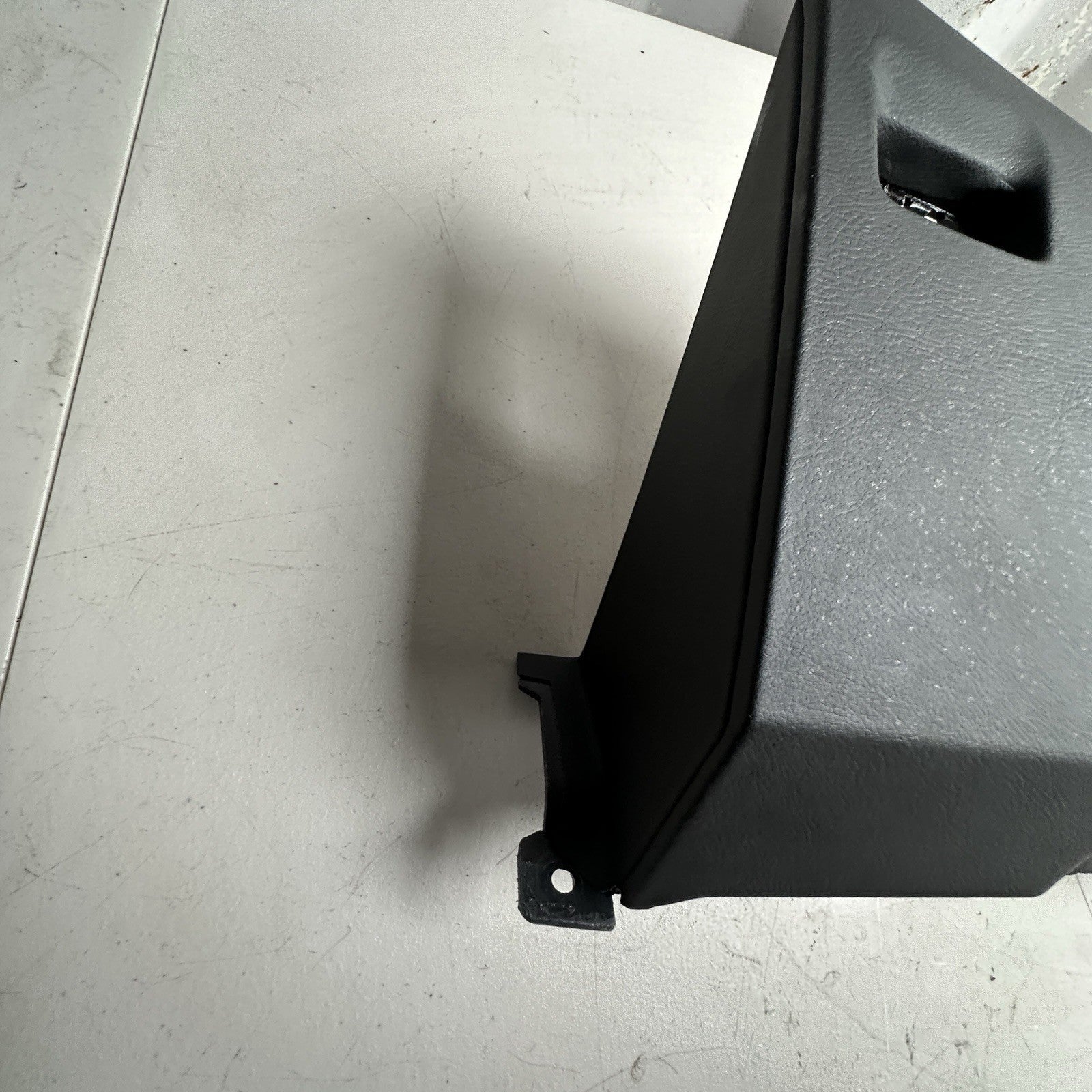 14-19 Corvette C7 Lower Driver Side Dash Knee Bolster Pad Jet Black 3461