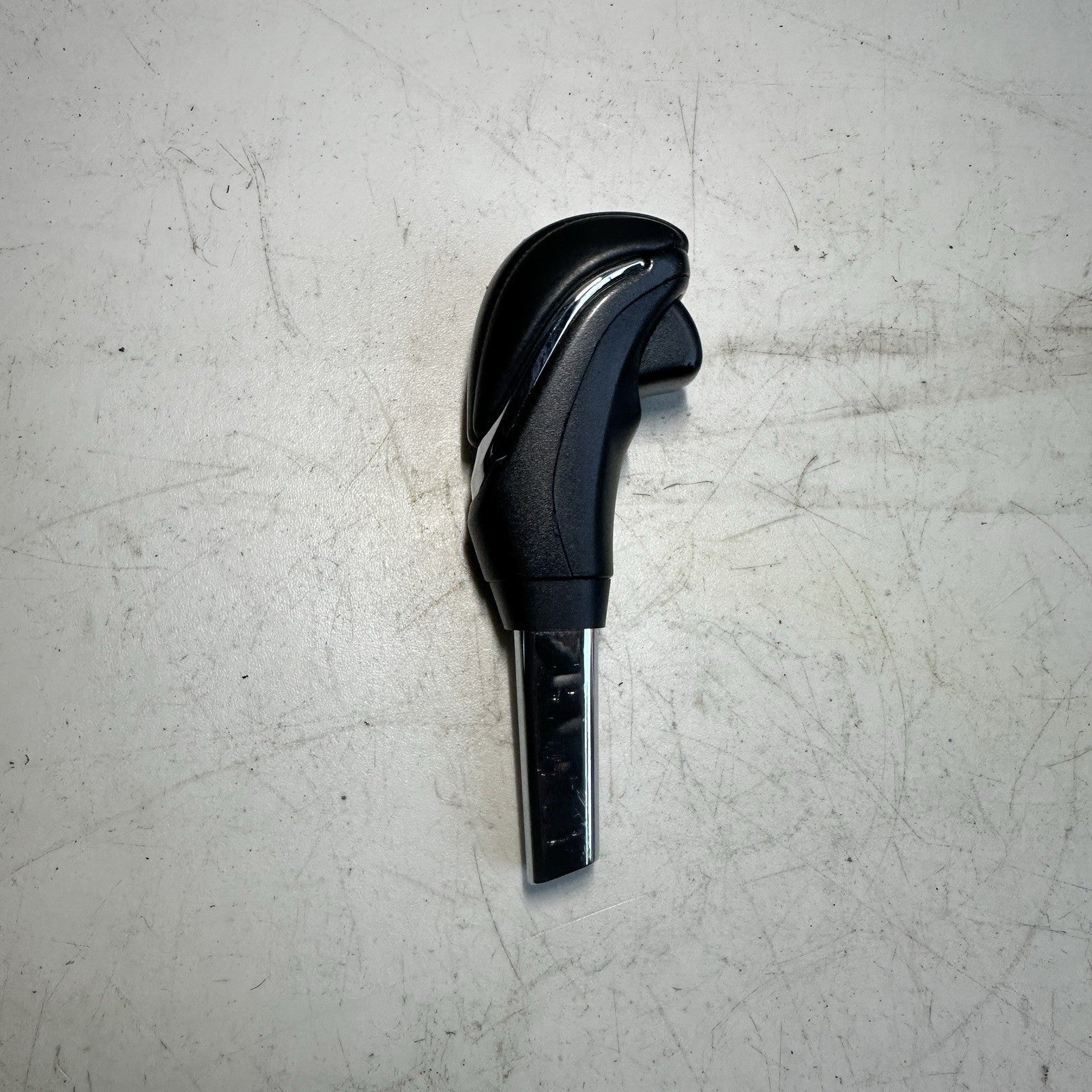 2013-2017 Honda Accord Gear Shift Selector Knob AUTOMATIC OEM USED LEATHER AT