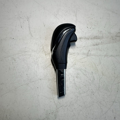 2013-2017 Honda Accord Gear Shift Selector Knob AUTOMATIC OEM USED LEATHER AT
