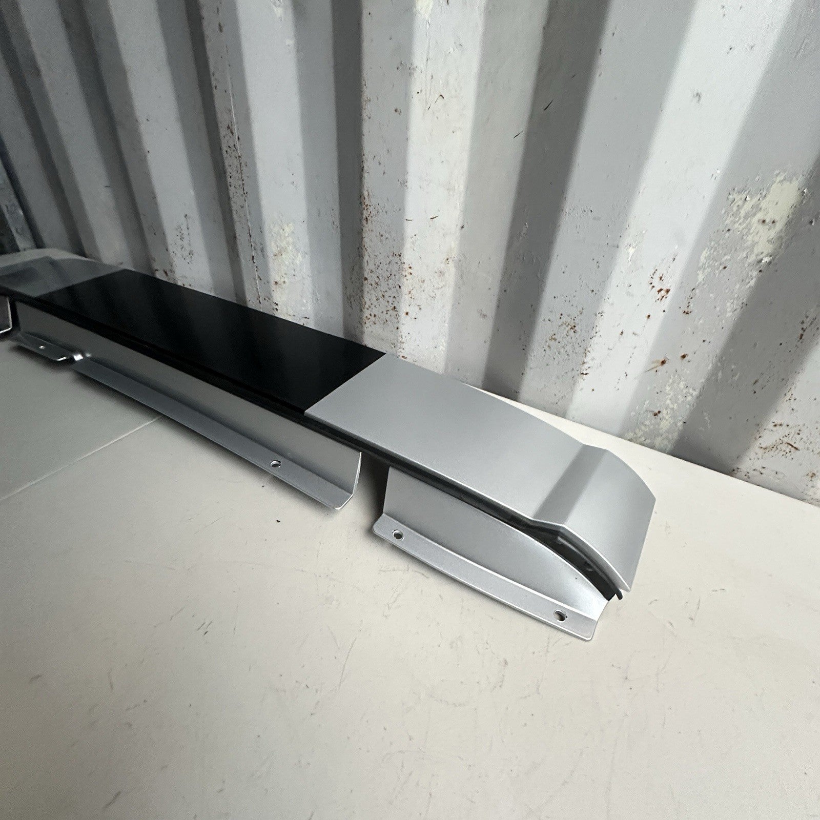 14-19 Chevy C7 Corvette Exterior Halo Rear Roof Section (Silver/Black)