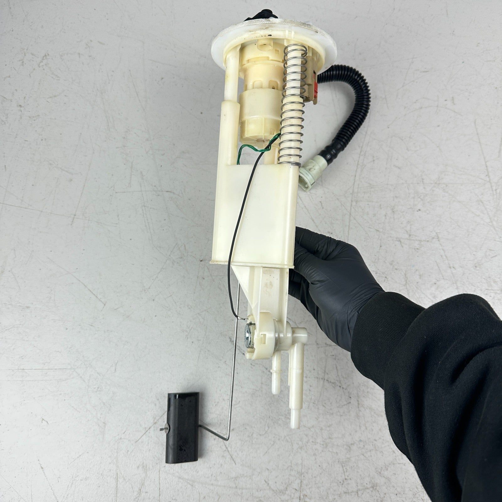 05-13 CHEVROLET CORVETTE CADILLAC XLR RIGHT FUEL PUMP MODULE ASSEMBLY TANK OEM