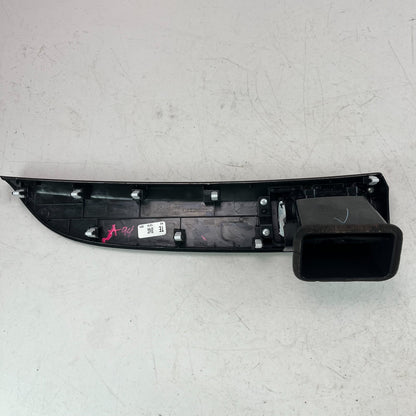 2013 - 2017 HONDA ACCORD FRONT RIGHT DASH AC HEATER AIR VENT PANEL E967-5611-200