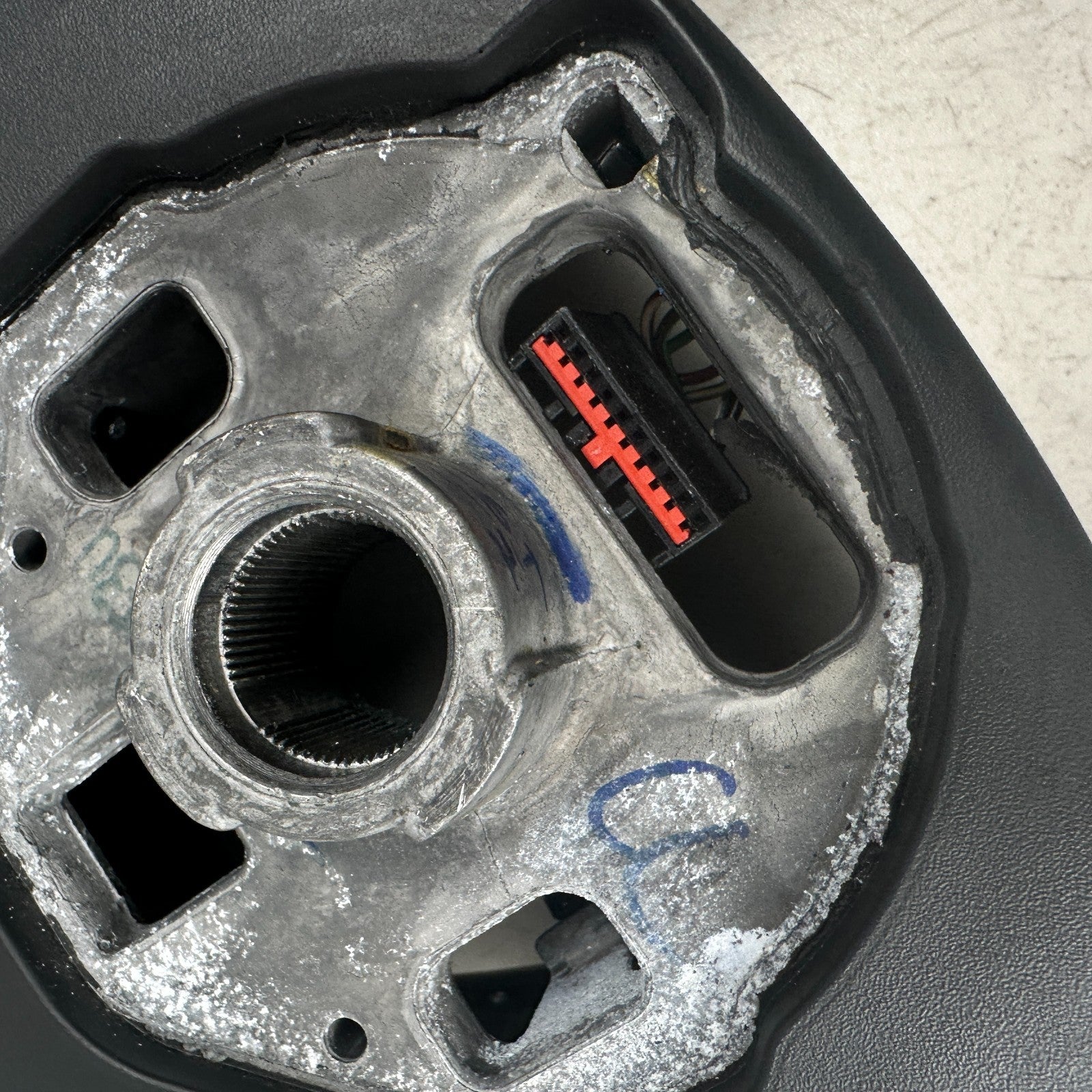 14-19 CHEVY CORVETTE C7 CARBON FIBER STEERING WHEEL W/ PADDLE SHIFTER & SWITCHS