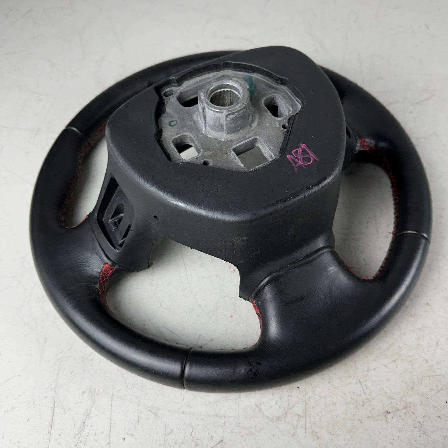 2014-2019 CHEVY CORVETTE C7 LEFT DRIVER SIDE STEERING WHEEL W/ RED STITCHING OEM