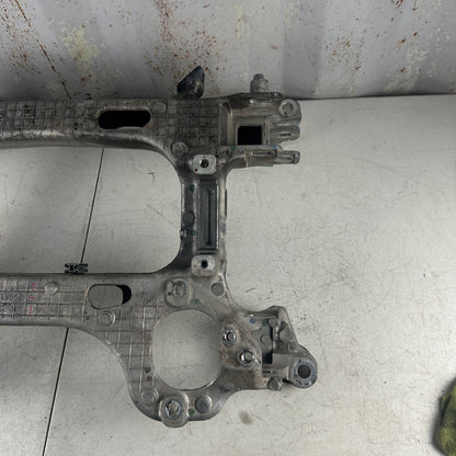 2014-2019 CHEVROLET CORVETTE C7 REAR SUSPENSION CRADLE SUBFRAME CROSS MEMBER OEM