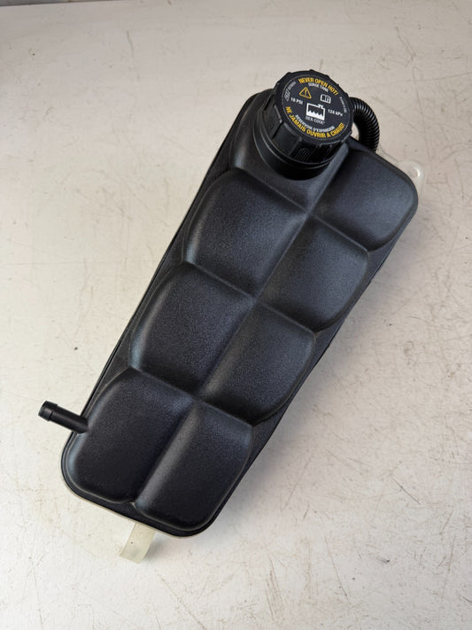 2005-2013 CHEVROLET CORVETTE COOLANT EXPANSION TANK RESERVOIR TANK 10304487 OEM
