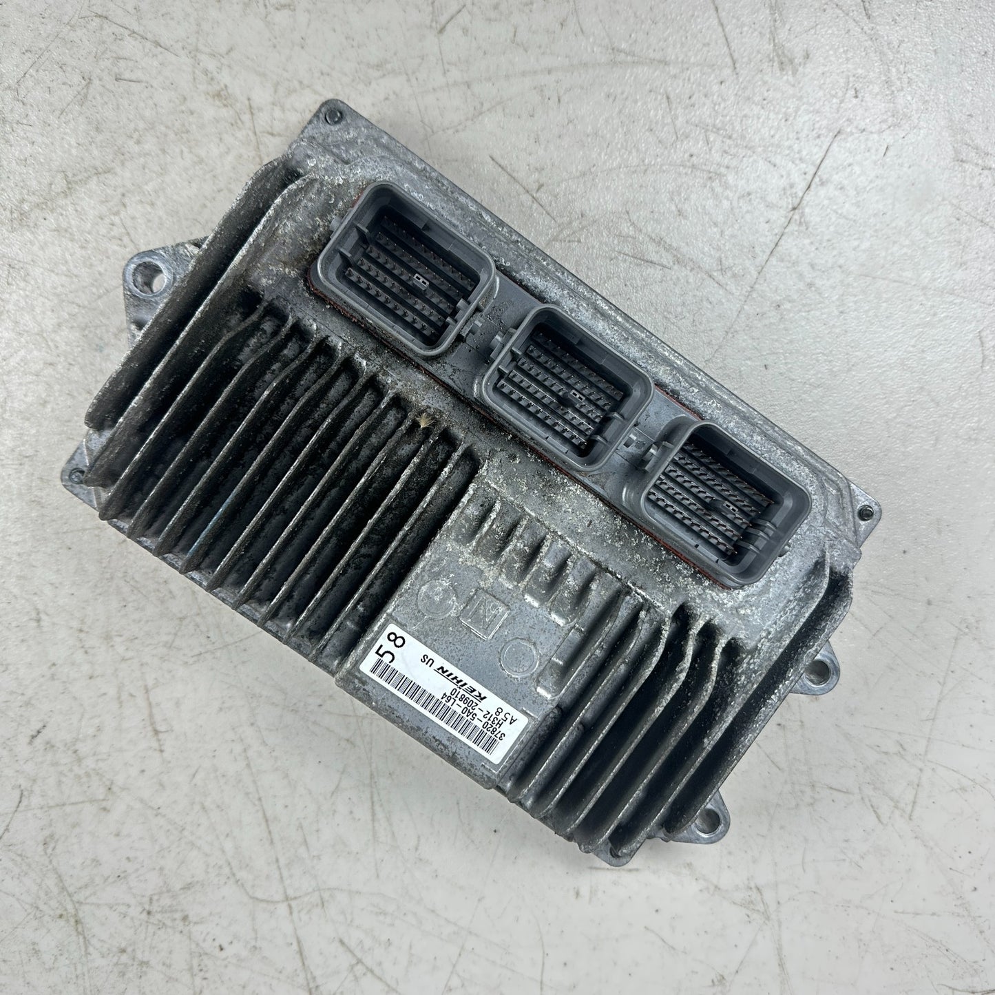 2016-2017 HONDA ACCORD ECM ECU ENGINE COMPUTER CONTROL MODULE 37820-5A0-L64 OEM