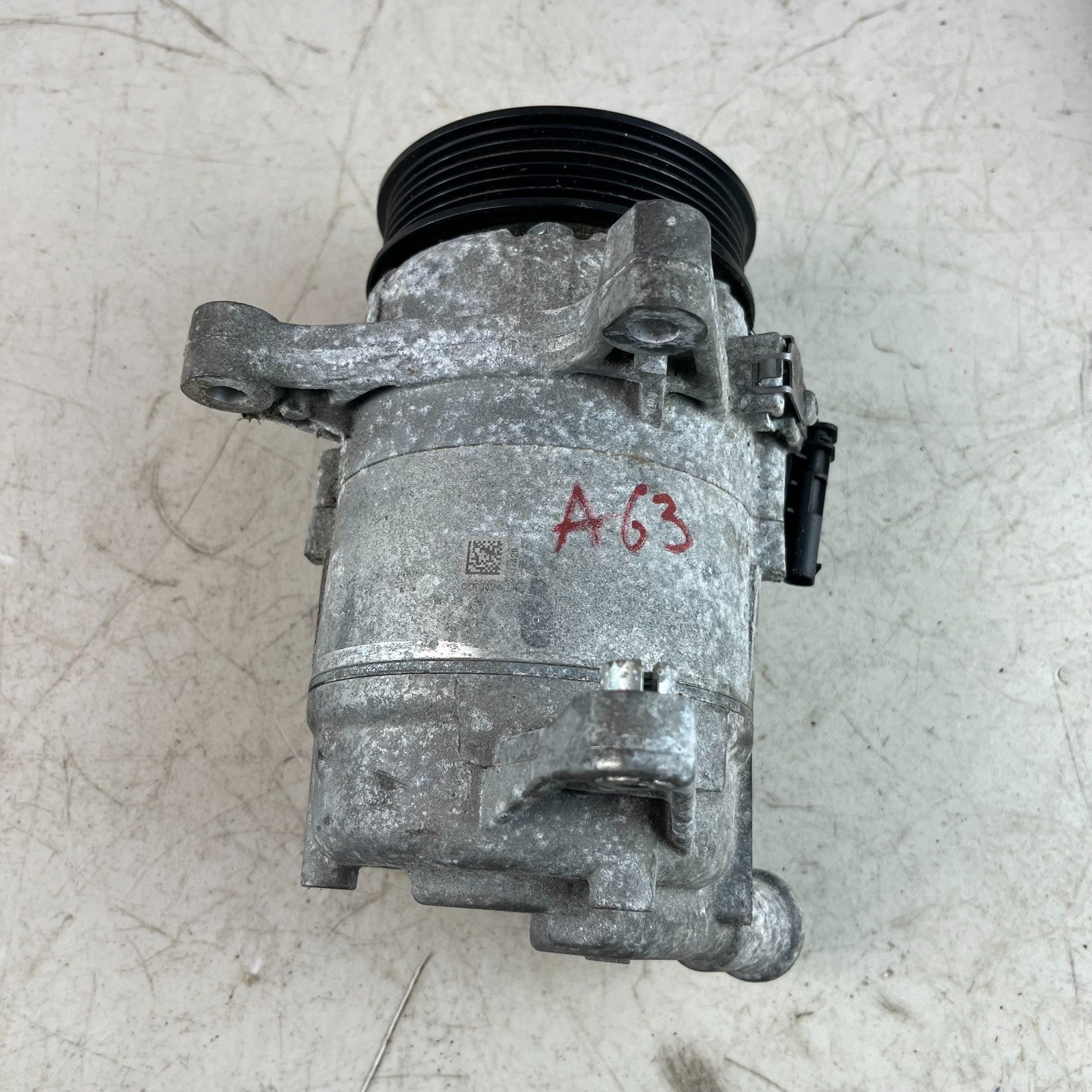 2014-2019 CHEVROLET CORVETTE AIR CONDITIONING AC A/C COMPRESSOR 84445506 OEM