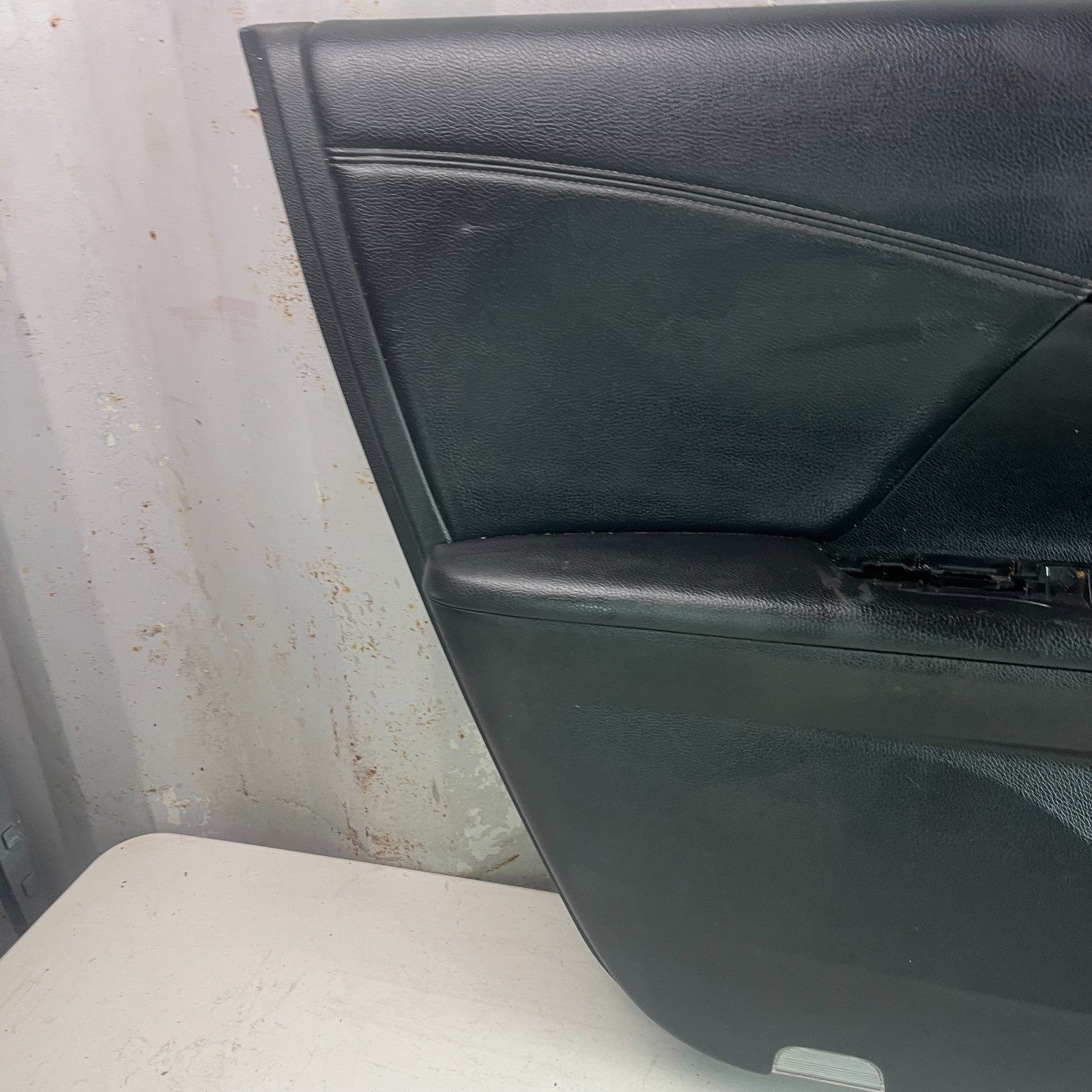 2013-2017 HONDA ACCORD FRONT LEFT DRIVER DOOR PANEL TRIM COVER 83550-T2A-A01 OEM