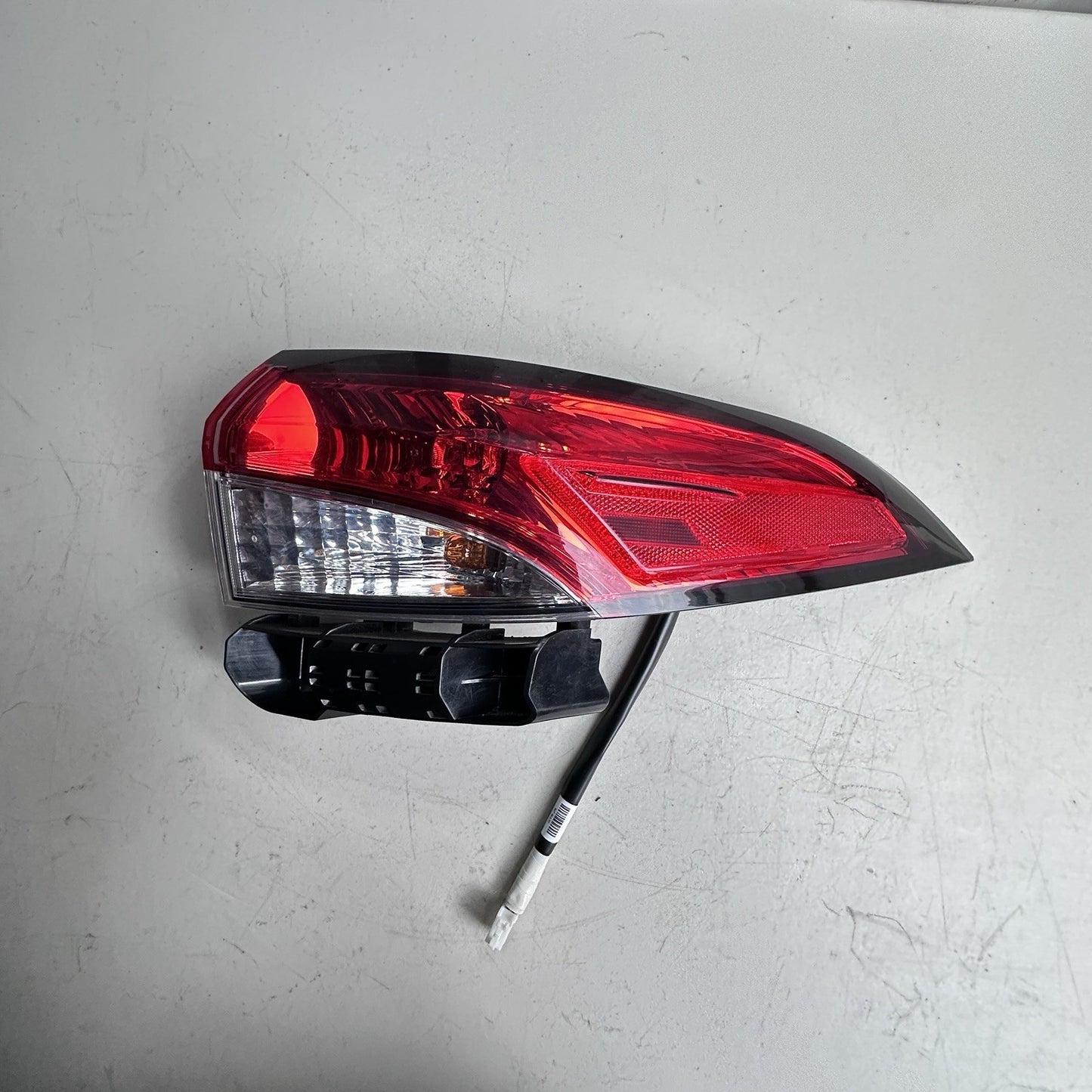 2020-2022 Toyota Corolla Right Passenger Rear Tail Light Assembly OEM