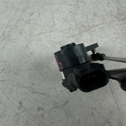 2016-24 CHEVROLET CAMARO REAR RIGHT SIDE SUSPENSION RIDE HEIGHT LEVEL SENSOR OEM
