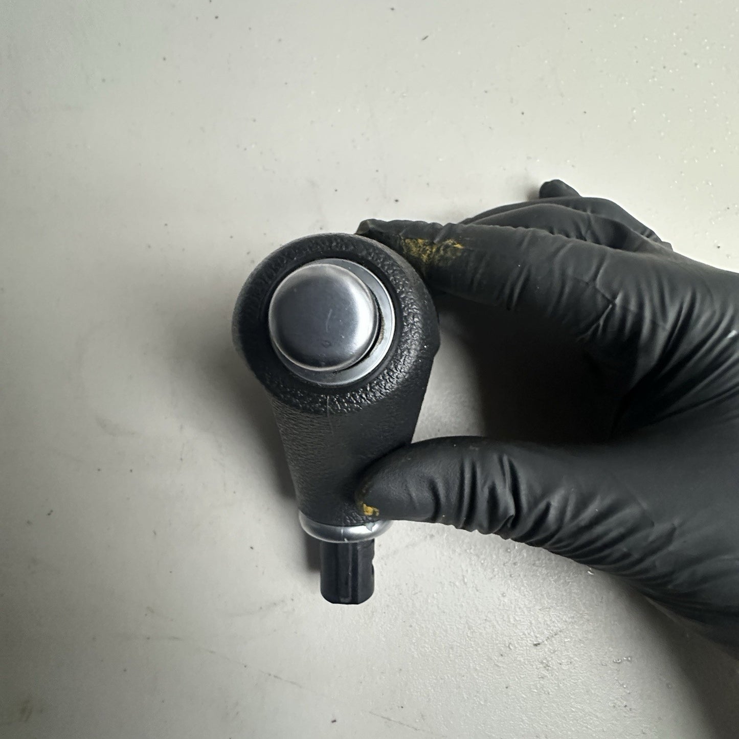 Kia Sorento 2016-2018 OEM Transmission Gear Shift Knob