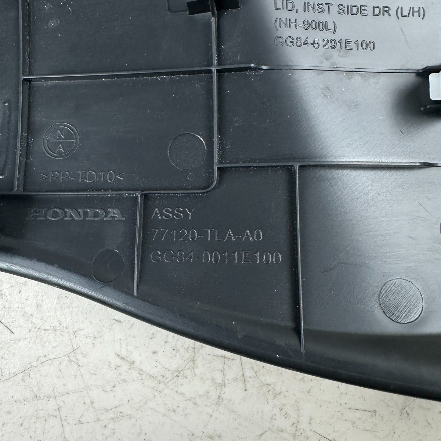 2017-22 HONDA CR-V LEFT DRIVER SIDE DASHBOARD DASH END CAP TRIM 77120-TLA-A0 OEM