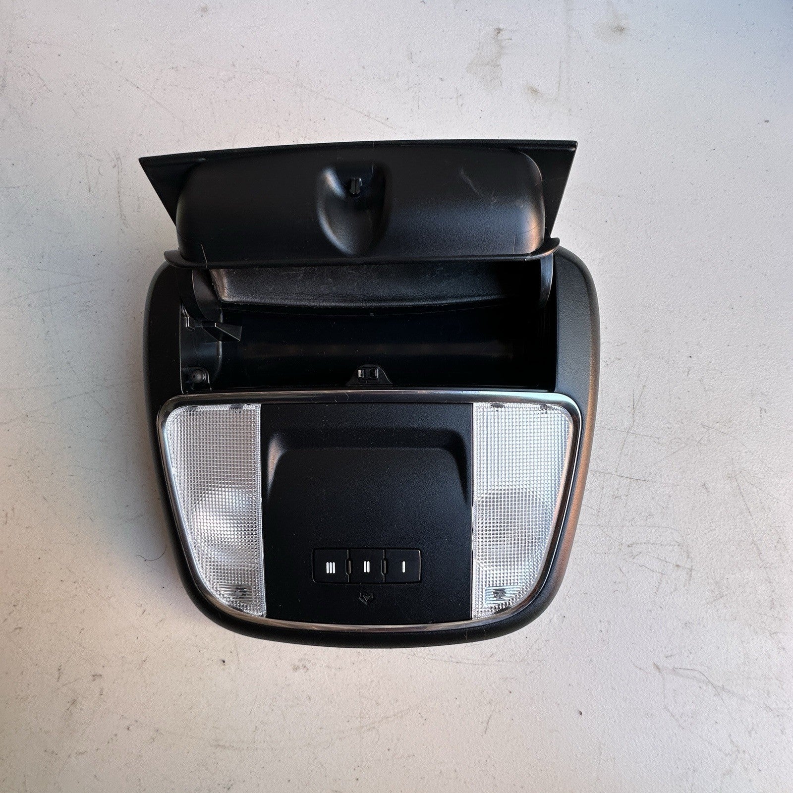 15-23 DODGE CHARGER FRONT OVERHEAD CONSOLE DOME LIGHT LAMP CONTROL PANEL OEM