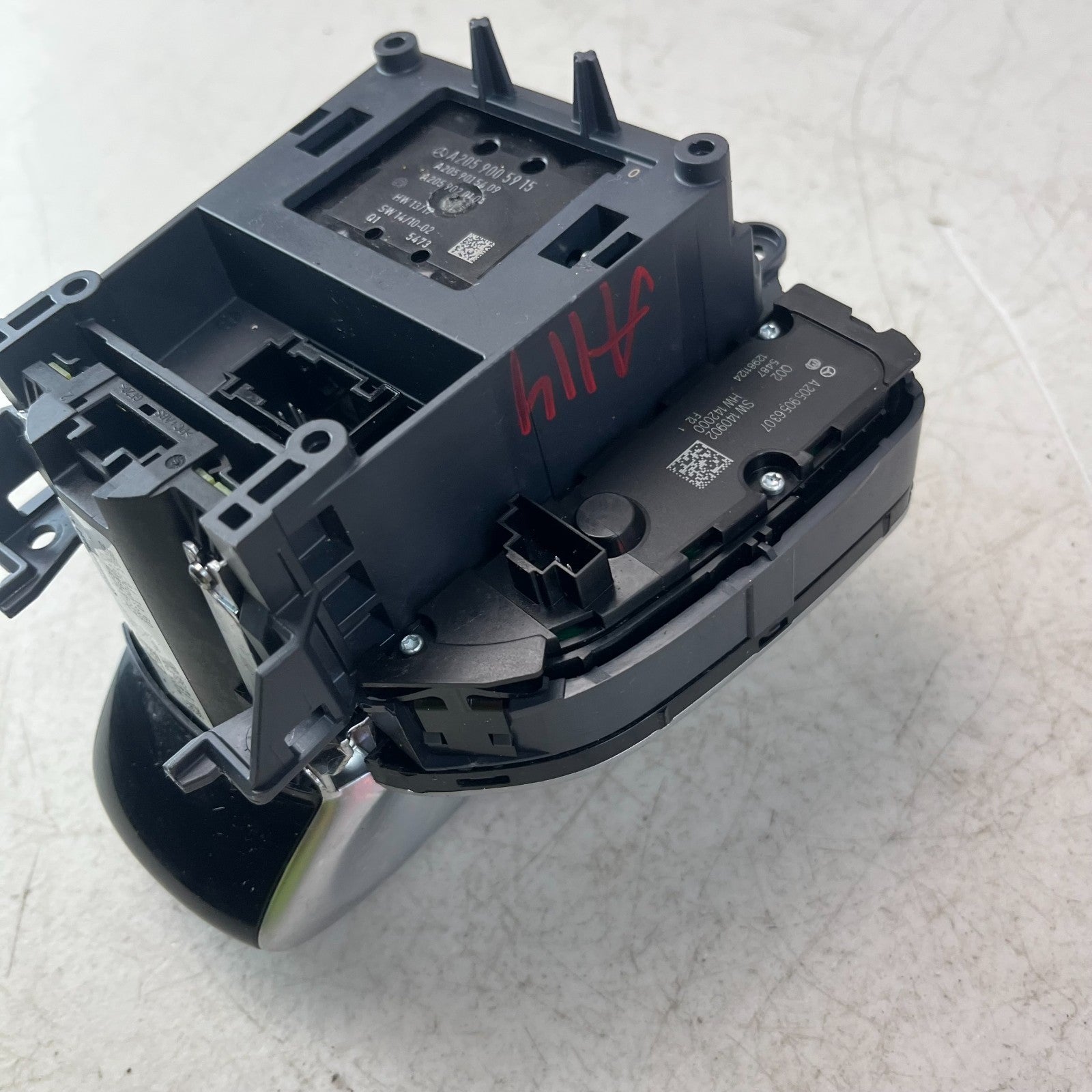 2015-2018 MERCEDES C300 FRONT CONSOLE MULTIFUNCTION CONTROL SWITCH A2059056307