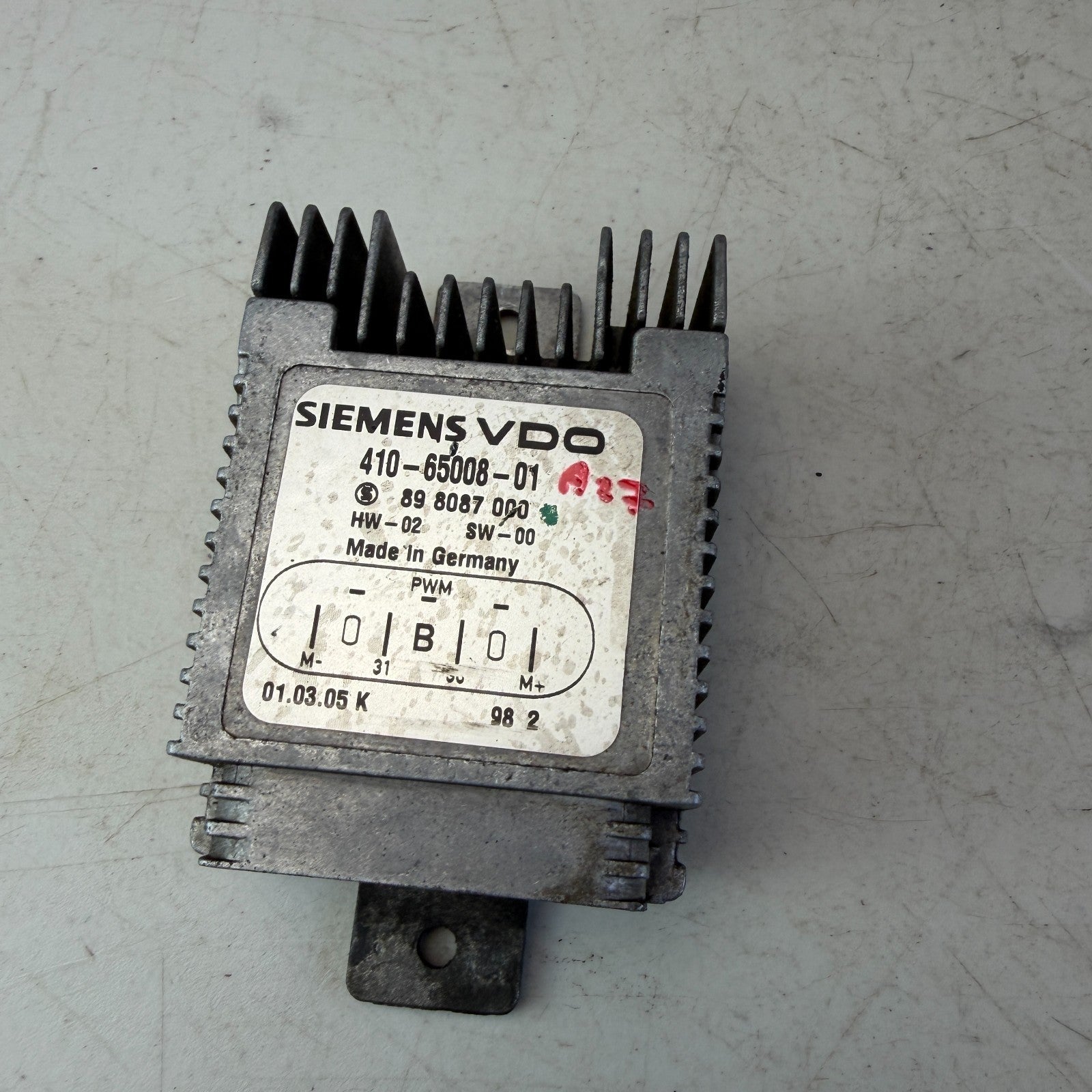 2005-2013 CHEVROLET CORVETTE C6 ENGINE COOLANT FAN CONTROL MODULE 898087000 OEM