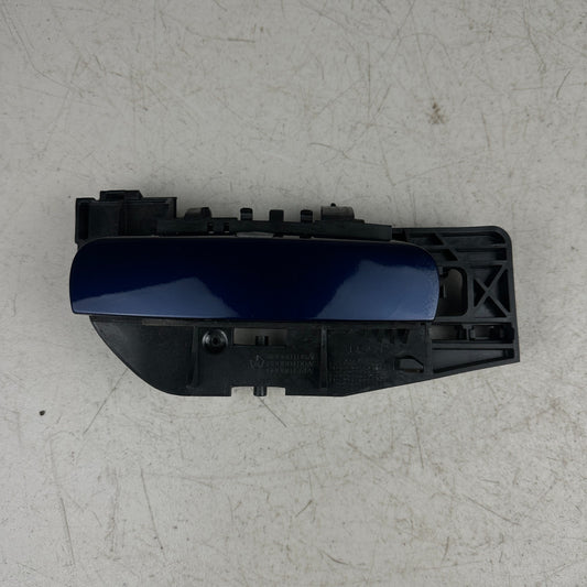 2011-2023 DODGE CHALLENGER FRONT RIGHT SIDE DOOR EXTERIOR HANDLE BLUE 68066174AG