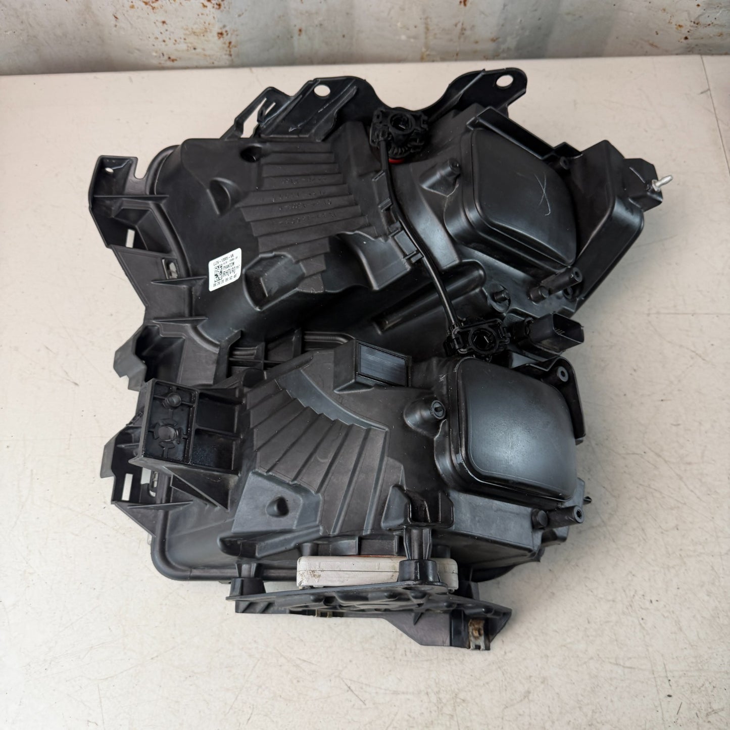 2015-2017 FORD F-150 FRONT RIGHT PASSENGER SIDE HEADLIGHT HEADLAMP ASSEMBLY OEM