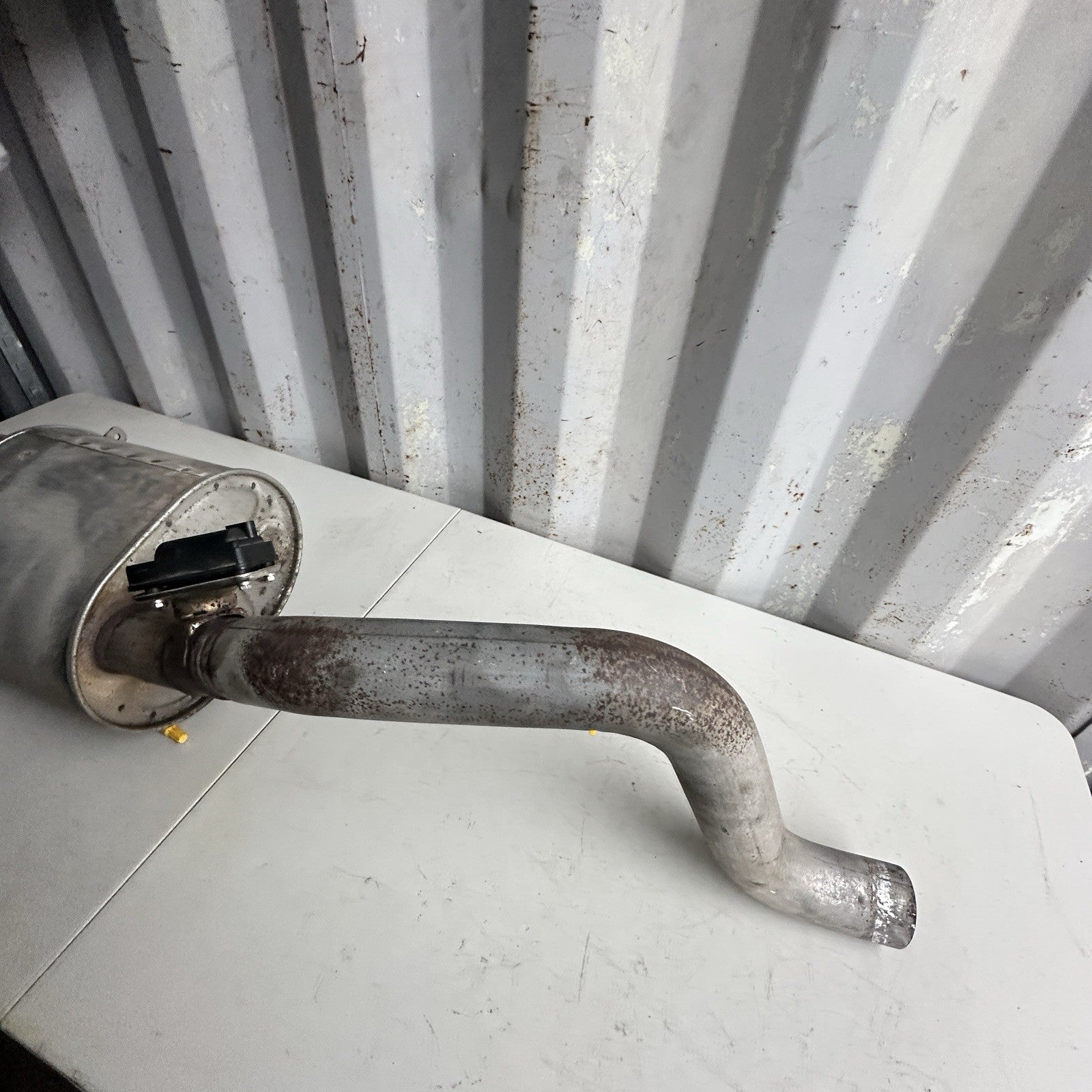 2014-2019 Chevrolet Corvette C7 Dual Rear Right Exhaust Muffler W/ Actuator OEM